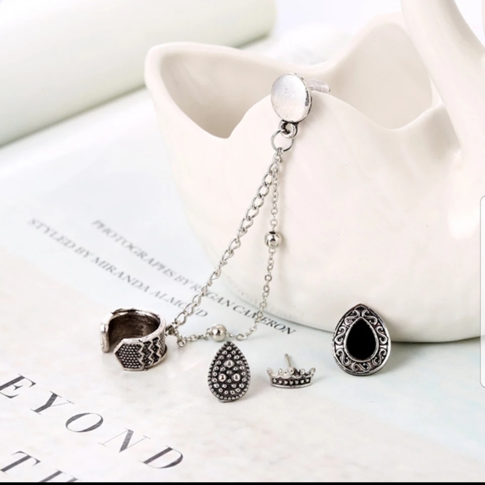 *Daphne * Cuff and Post Chain Earring - Picture 5 of 5